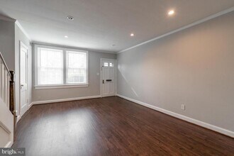 1401 S Barton St in Arlington, VA - Building Photo - Building Photo