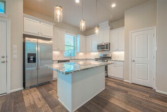 16111 Northern Cardinal Ln in Cypress, TX - Building Photo - Building Photo