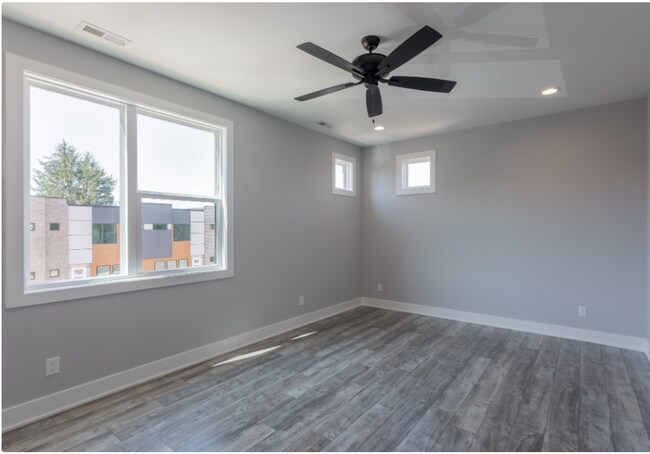 property at 420 Breezewood Dr