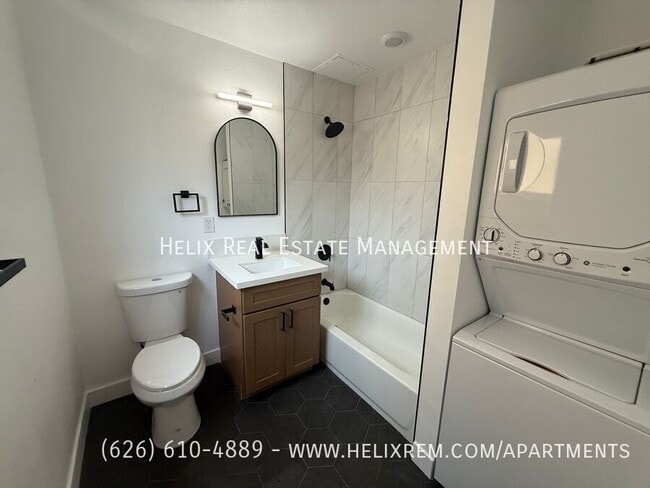 property at 1623-1629 S Walnut St