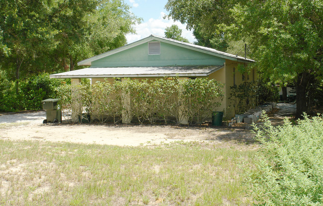 617-619 W Desoto St in Clermont, FL - Building Photo - Building Photo