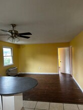 417 Main St in Mayfield, PA - Building Photo - Building Photo