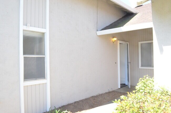 759 Valley Green Dr in Brentwood, CA - Building Photo - Building Photo