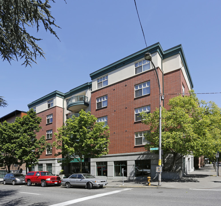 Peter Paulson Apartments in Portland, OR - Building Photo