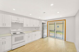 387 Bucks Hl Rd in Waterbury, CT - Building Photo - Building Photo