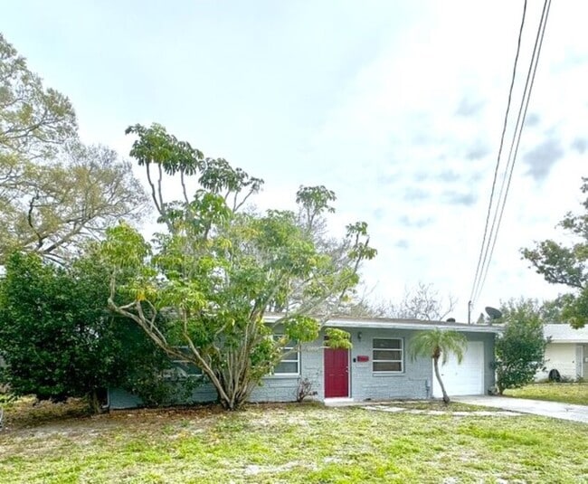 9330-9352 52nd Way N in Pinellas Park, FL - Foto de edificio - Building Photo
