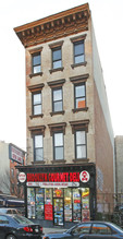 313 Bedford Ave in Brooklyn, NY - Building Photo - Building Photo