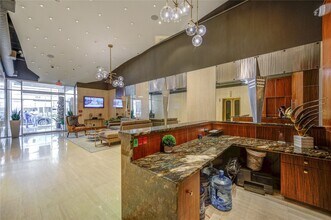 917 Main St, Unit 1005 in Houston, TX - Building Photo - Building Photo