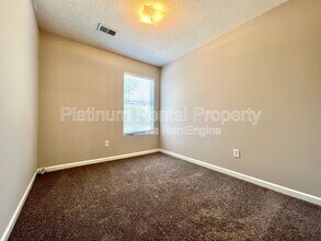 5517 Sable Way in Atlanta, GA - Building Photo - Building Photo
