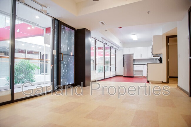 110 Campbell Ave SE in Roanoke, VA - Building Photo - Building Photo