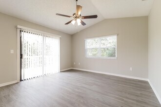 3982 Ridgewood Dr in Titusville, FL - Building Photo - Building Photo