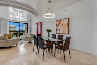 233 S Federal Hwy in Boca Raton, FL - Building Photo - Building Photo