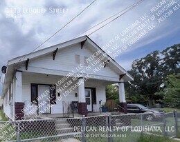 1113 Leboeuf St in New Orleans, LA - Building Photo