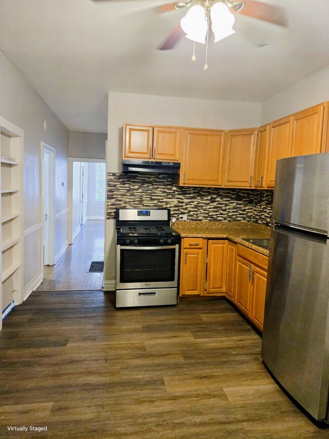6838 S Maplewood Ave in Chicago, IL - Building Photo - Building Photo