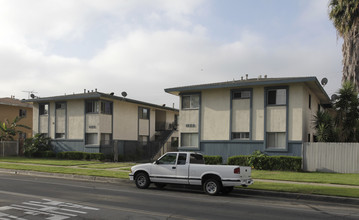 1826-1828 W Glenoaks Ave in Anaheim, CA - Building Photo - Building Photo