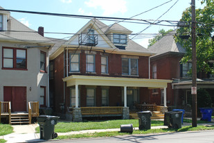 209 E Maxwell St Apartments