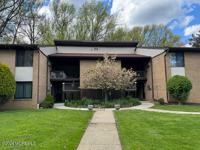 22 Amberly Dr
