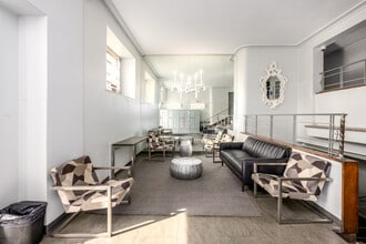 Macomb Gardens in Washington, DC - Building Photo - Lobby