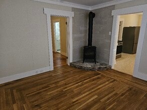 412 Lincoln St in Santa Rosa, CA - Building Photo - Building Photo