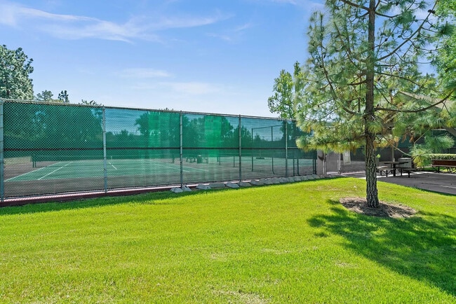 19041 Antioch Dr in Irvine, CA - Building Photo - Building Photo