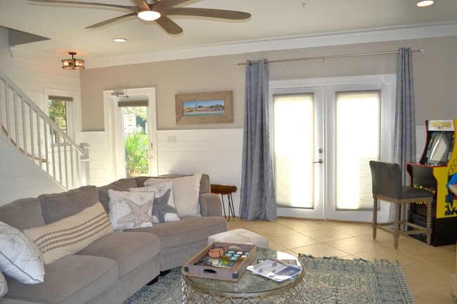 2350 W County Hwy 30A in Santa Rosa Beach, FL - Building Photo - Building Photo