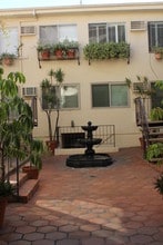 1951 Malcolm Ave, Unit 207 in Los Angeles, CA - Building Photo - Building Photo