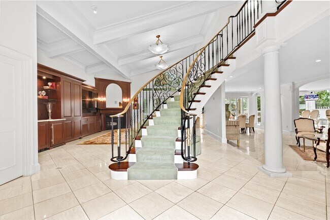 25 Laurus Ln in Newton, MA - Building Photo - Building Photo