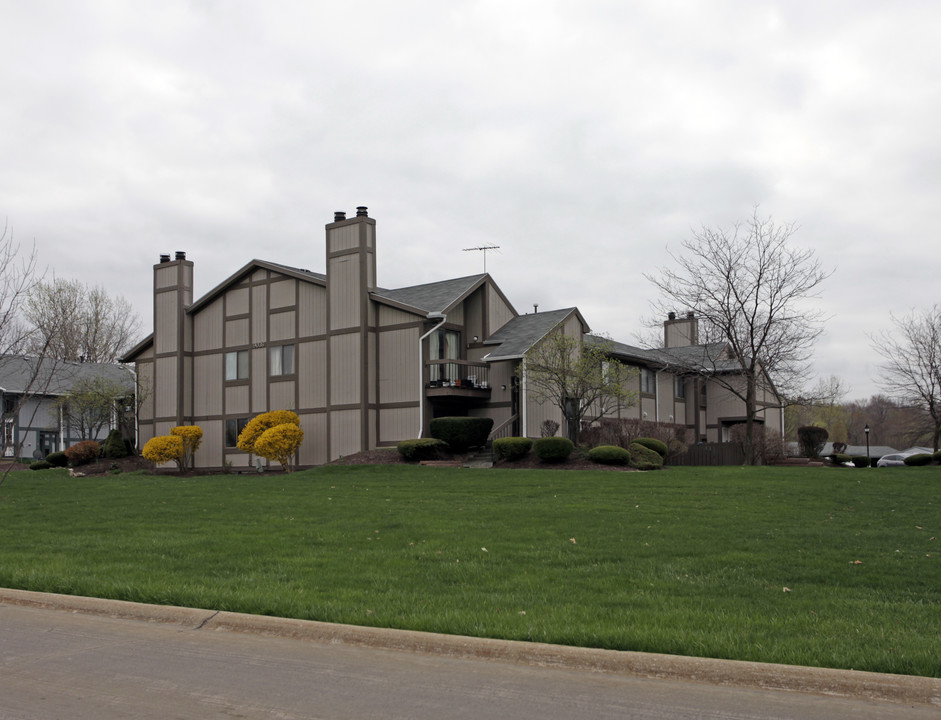 Portage Pointe Condominiums in Streetsboro, OH - Building Photo