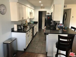 5003 Tilden Ave-Unit -109 in Los Angeles, CA - Building Photo - Building Photo