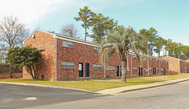 Palmetto Terrace in Columbia, SC - Building Photo - Building Photo