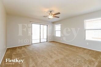 1742 E Leslie Ave in San Tan Valley, AZ - Building Photo - Building Photo