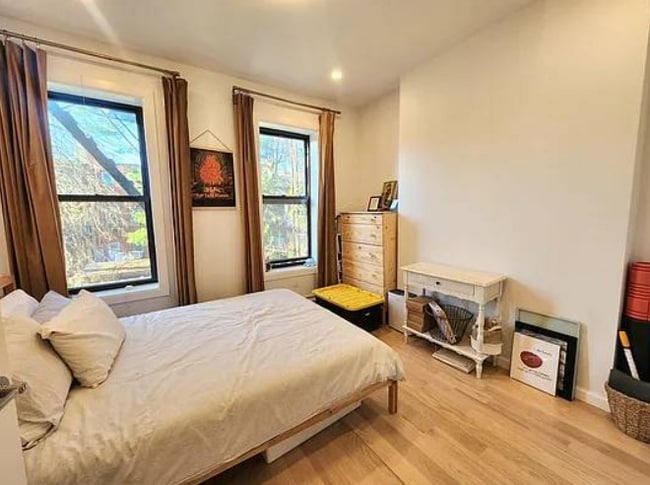 16 S Cedar St in Beacon, NY - Building Photo - Building Photo