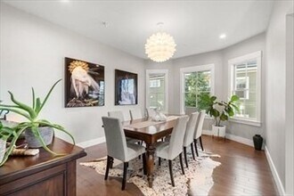 202 Rawson Rd in Brookline, MA - Building Photo - Building Photo