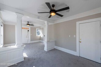 117 E 4th St in Jacksonville, FL - Building Photo - Building Photo