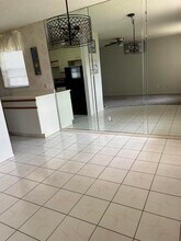 21 Lake Vista Trail in Port St. Lucie, FL - Building Photo - Building Photo