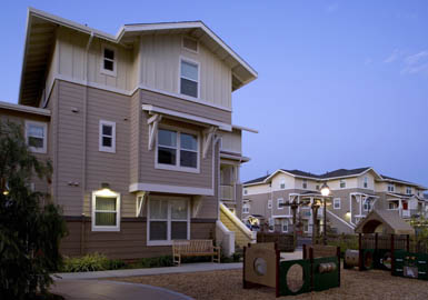 Vineyard Crossings in American Canyon, CA - Building Photo