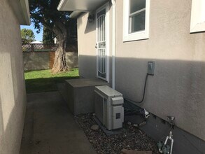 6980 Adams Ave in La Mesa, CA - Building Photo - Building Photo