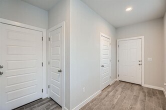 105 Appleberry Ln in Elgin, TX - Building Photo - Building Photo