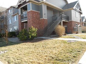 2450 Windrow Dr, Unit E101 in Fort Collins, CO - Building Photo