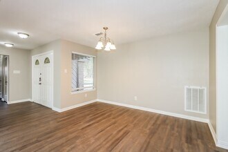 707 Nautilus St in Crosby, TX - Building Photo - Building Photo