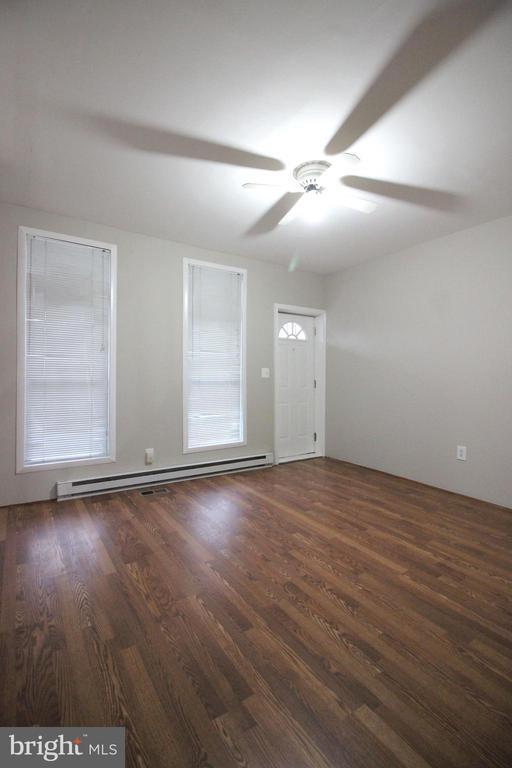 property at 3501 Chestnut Ave