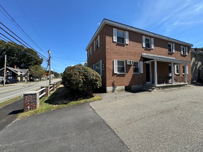 property at 52 Hobart St