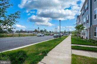 1747 Riverbluff Ave in Dumfries, VA - Building Photo - Building Photo