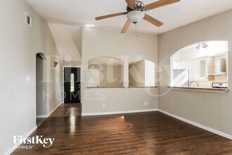 1 E Broken Oak Ct in Spring, TX - Building Photo - Building Photo