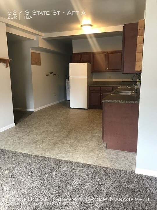 527 S State St-Unit -Apt A in Ephrata, PA - Building Photo
