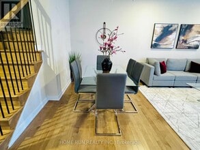 431 Epoch St in Ottawa, ON - Building Photo - Building Photo