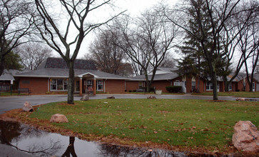 Glendale Terrace in Toledo, OH - Building Photo - Building Photo