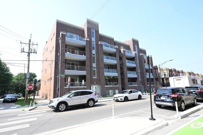 property at 2703 W Belmont Ave
