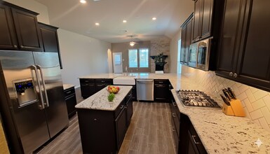 14149 Isle Royal Ln in Conroe, TX - Building Photo - Building Photo