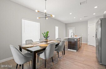2728 Tierra Oasis St in El Paso, TX - Building Photo - Building Photo
